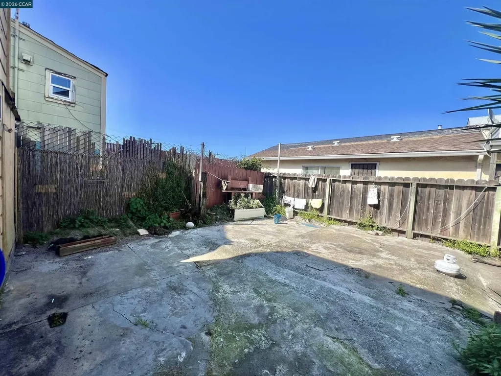 1707-1709 Peralta Street Oakland CA 94607