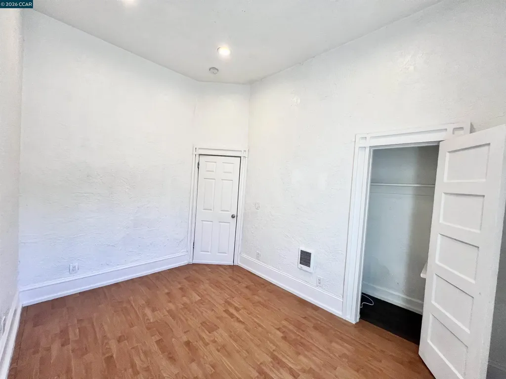 1707-1709 Peralta Street Oakland CA 94607