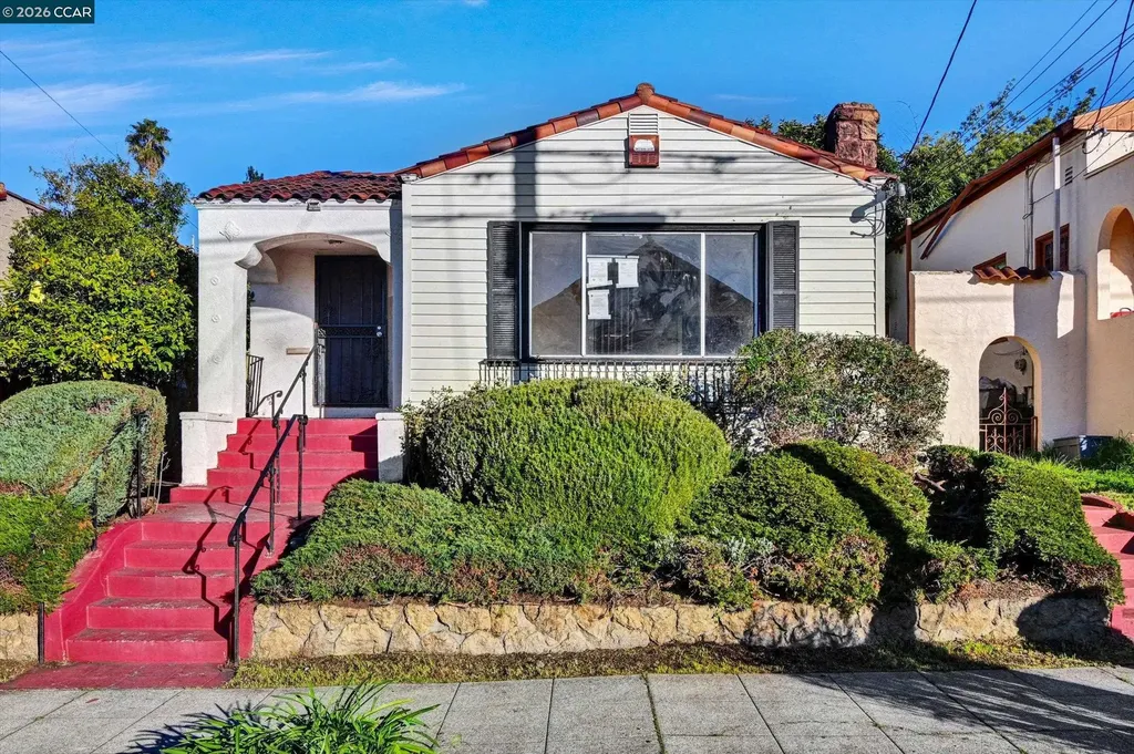 1711 Carleton Street Berkeley CA 94703