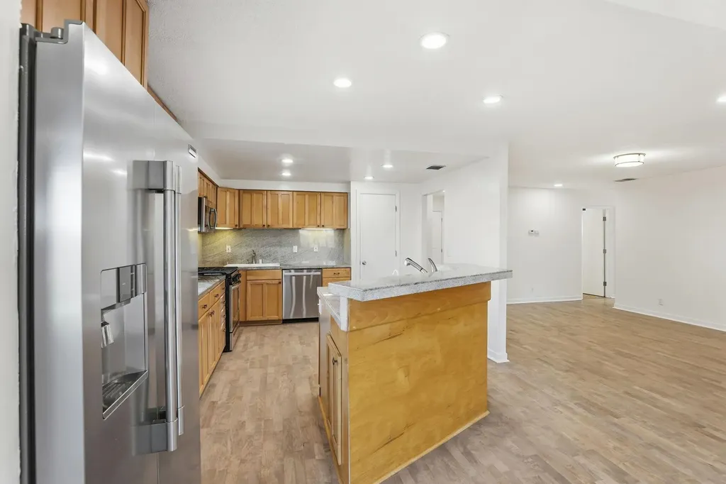 2060 Broadmoor Street Livermore CA 94551