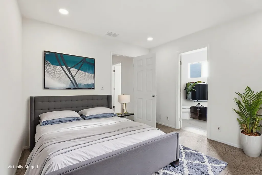 2060 Broadmoor Street Livermore CA 94551