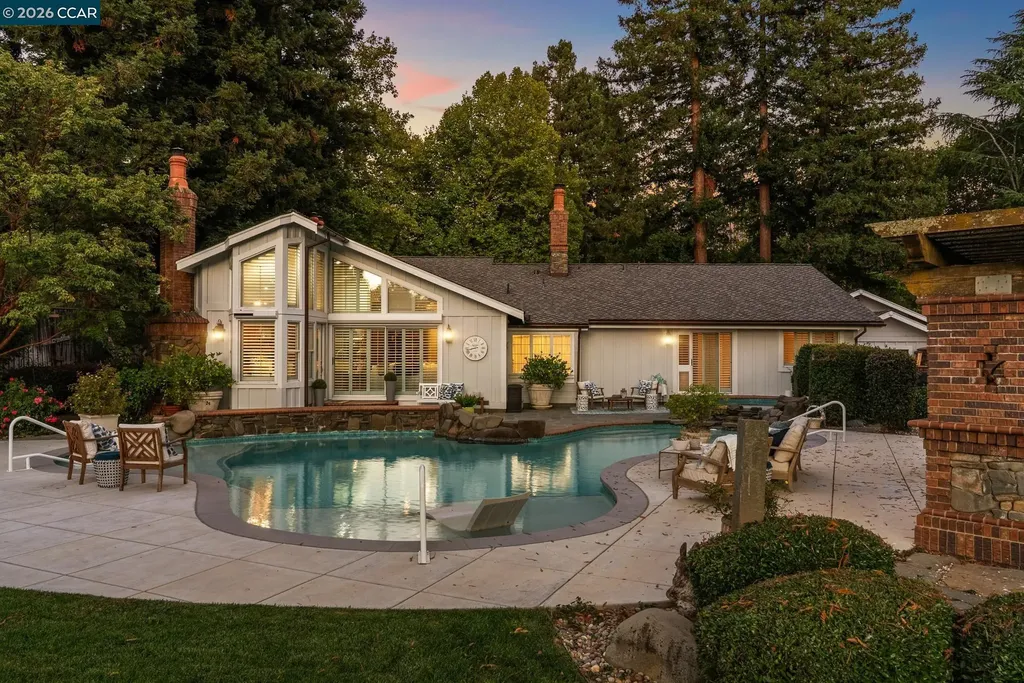 2031 Scarlet Oak Place Danville CA 94506