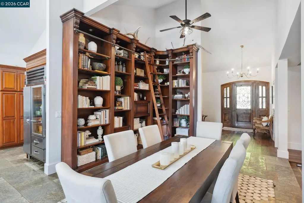 2031 Scarlet Oak Place Danville CA 94506