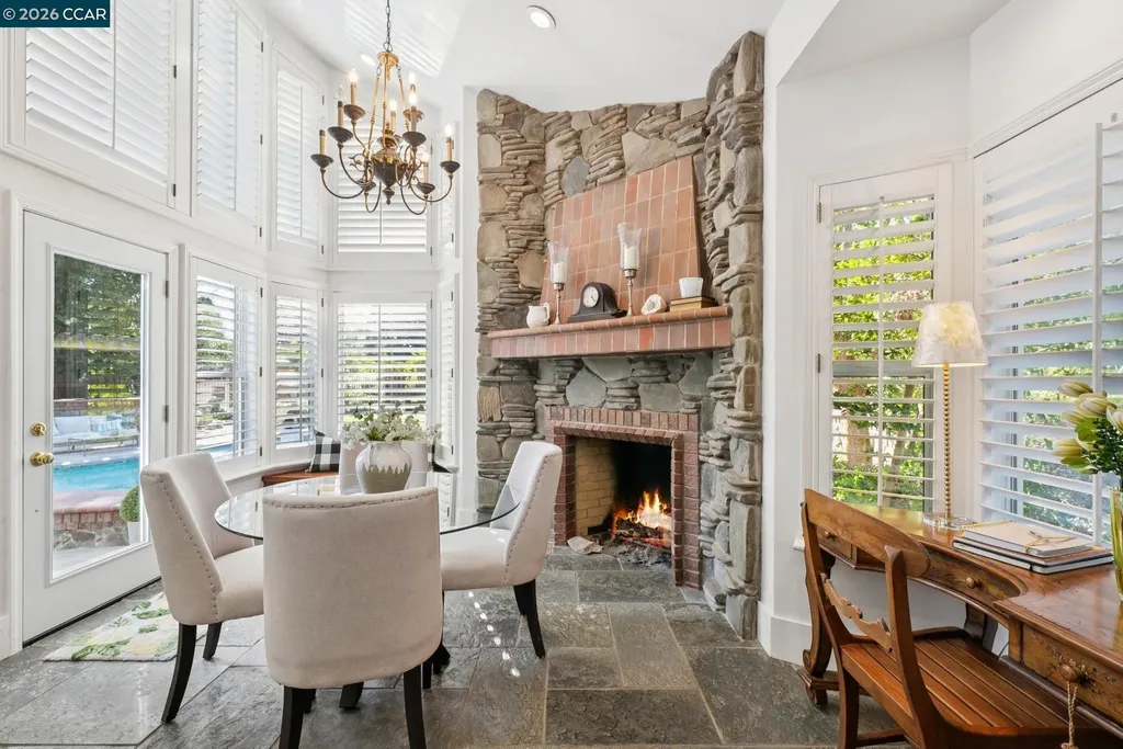 2031 Scarlet Oak Place Danville CA 94506