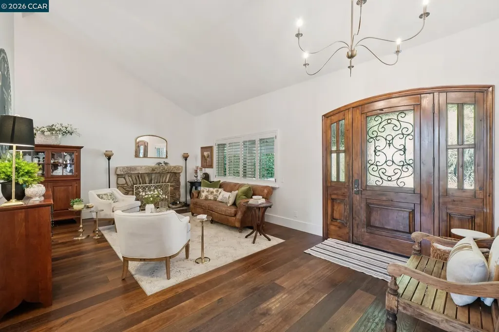 2031 Scarlet Oak Place Danville CA 94506