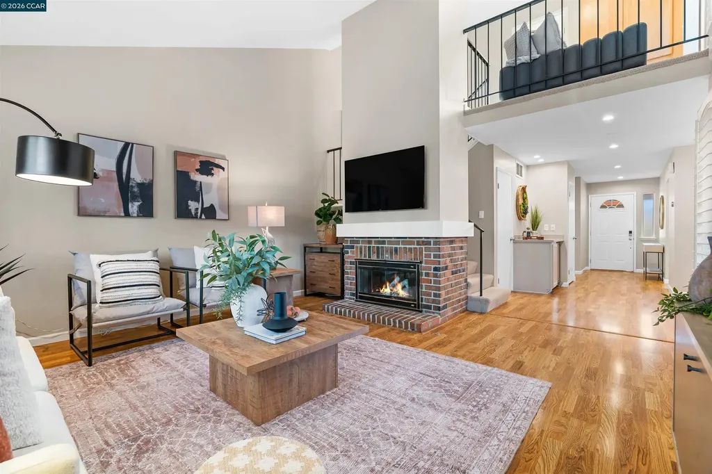 582 La Corso Drive Walnut Creek CA 94598