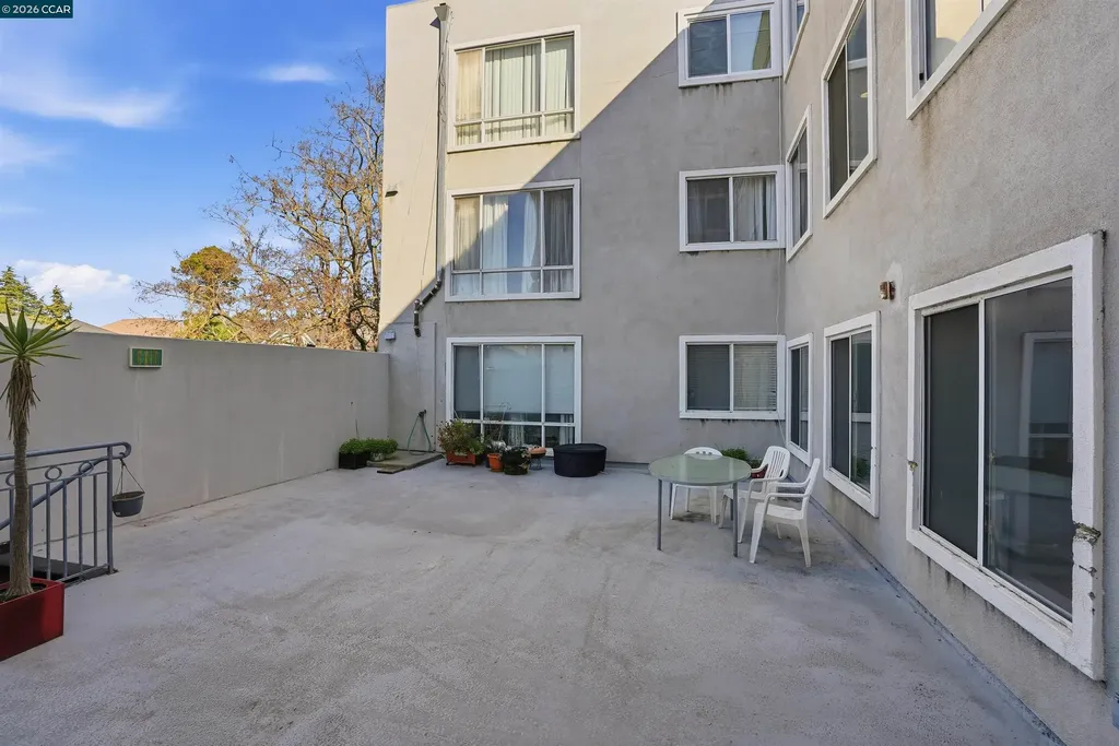 1515 14th Avenue Oakland CA 94606
