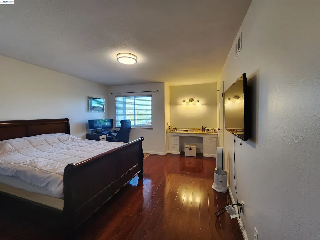 2322 Belvedere Avenue San Leandro CA 94577