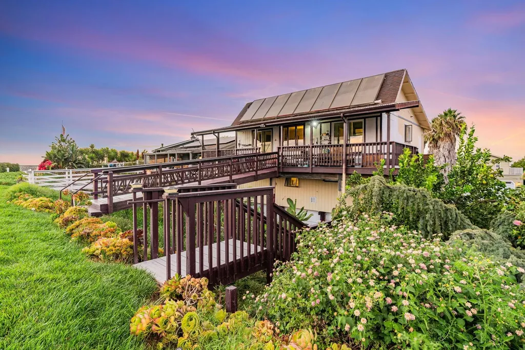 71 Taylor Place Bethel Island CA 94511