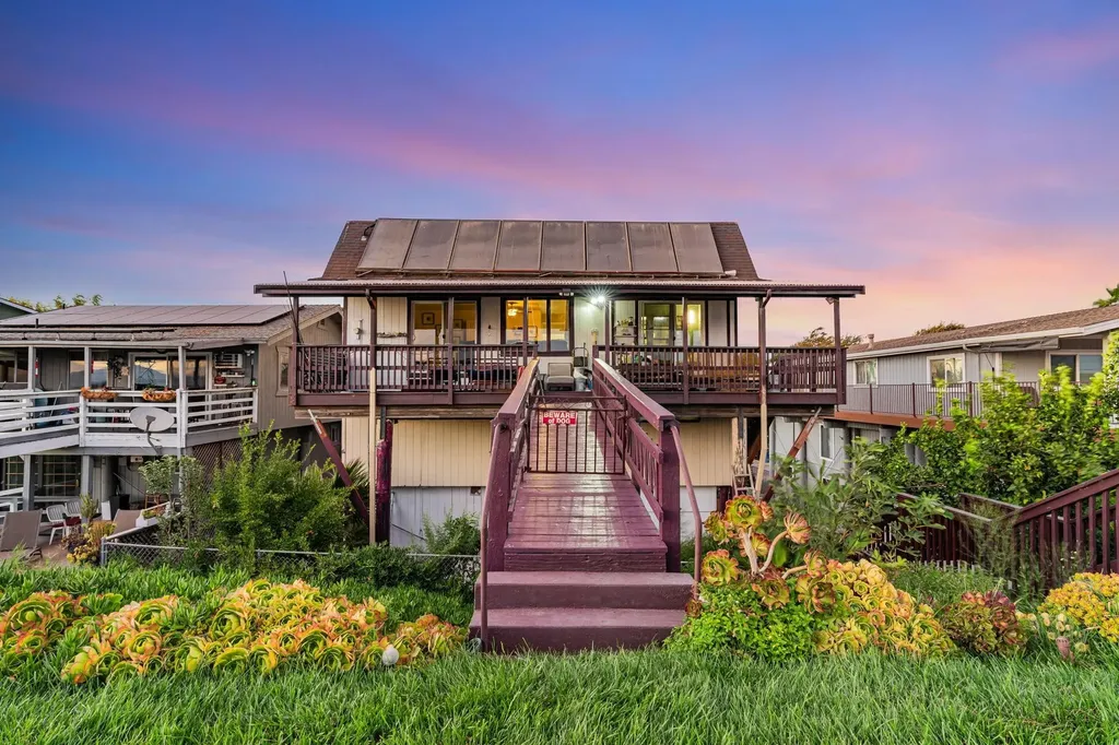 71 Taylor Place Bethel Island CA 94511