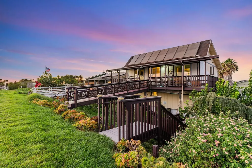 71 Taylor Place Bethel Island CA 94511