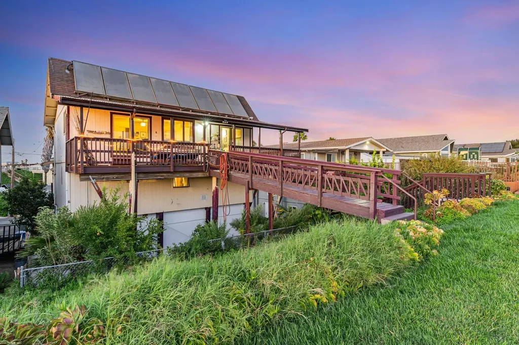 71 Taylor Place Bethel Island CA 94511