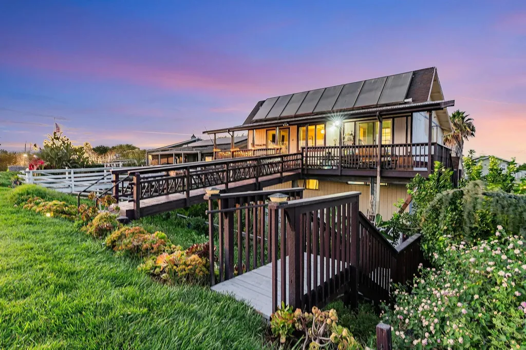 71 Taylor Place Bethel Island CA 94511