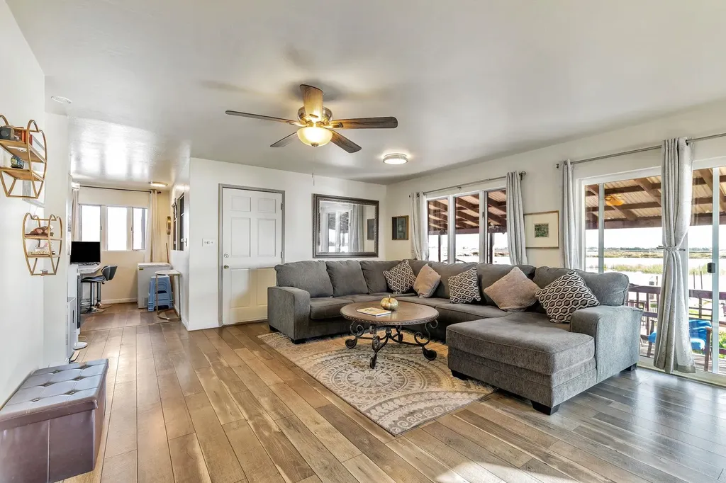 71 Taylor Place Bethel Island CA 94511