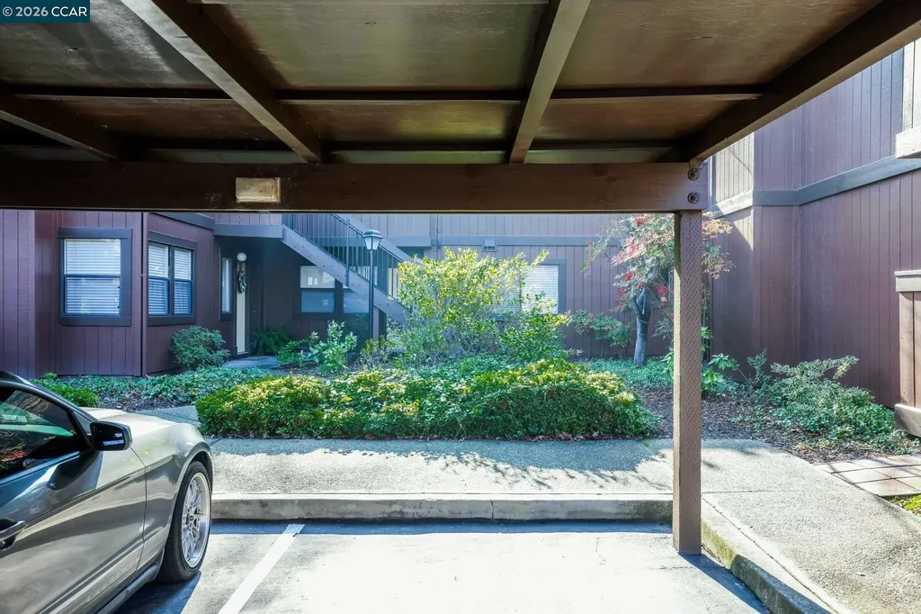 833 Camelback Place Pleasant Hill CA 94523