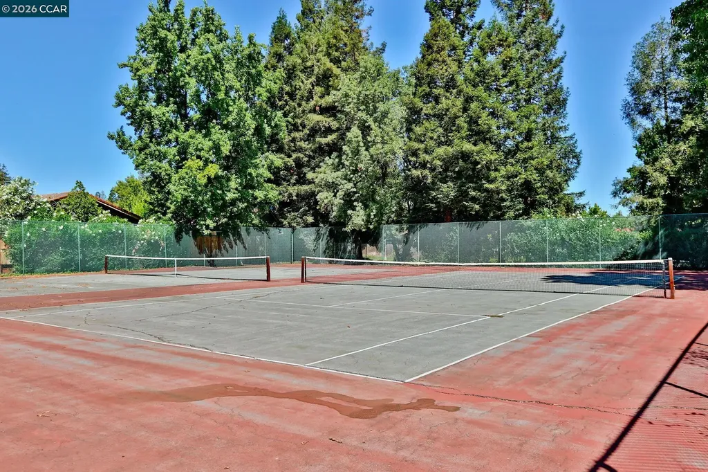 833 Camelback Place Pleasant Hill CA 94523