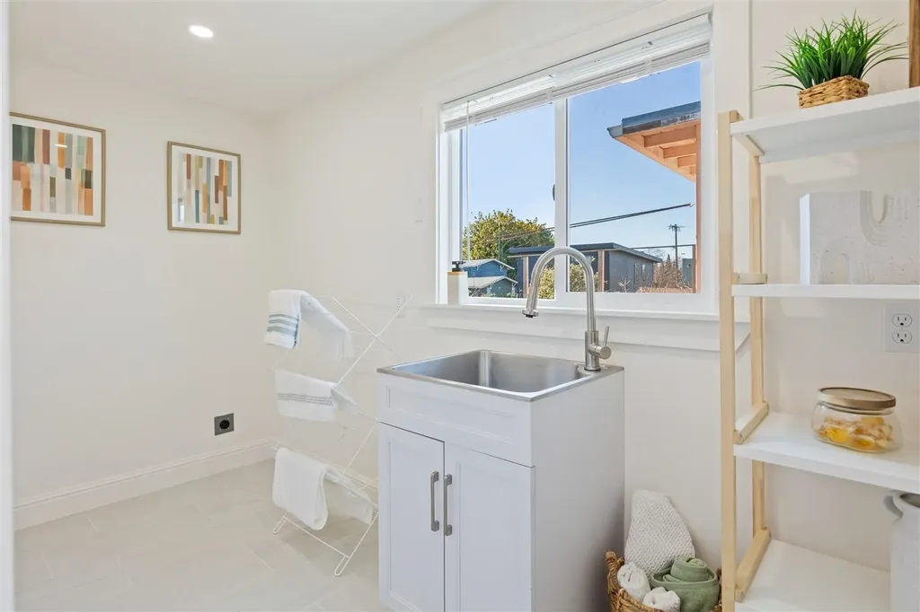 1524 Blake Street Berkeley CA 94703