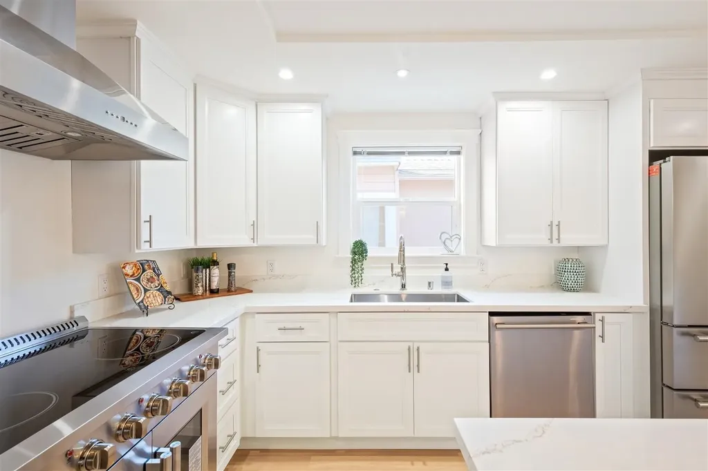 1524 Blake Street Berkeley CA 94703