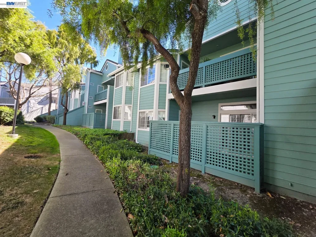303 Dursey Drive Pinole CA 94564