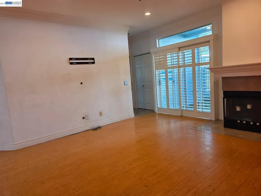 303 Dursey Drive Pinole CA 94564