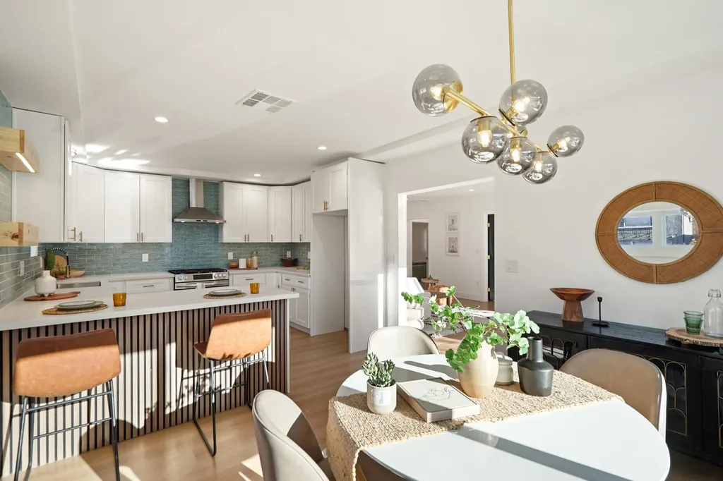 2151 Santa Rita Street Oakland CA 94601