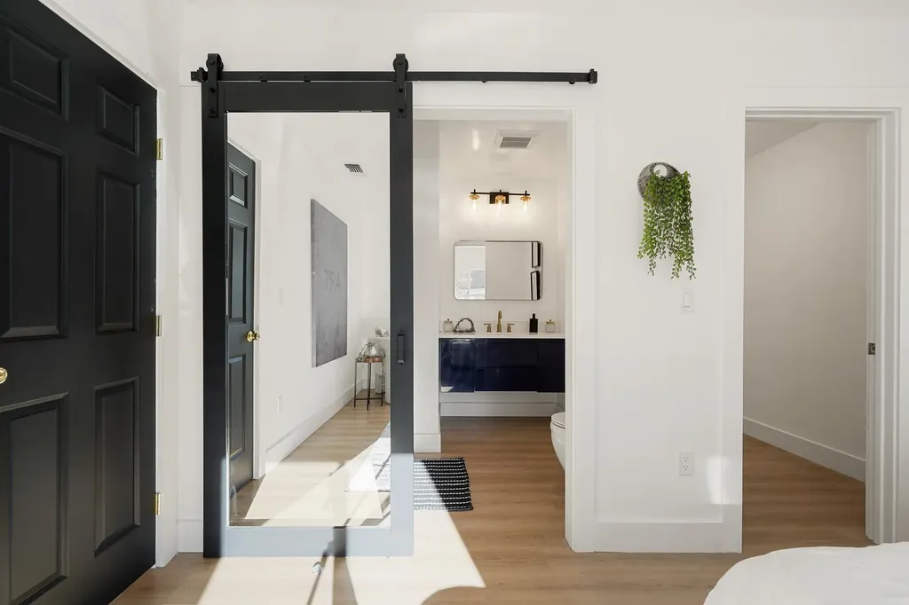 2151 Santa Rita Street Oakland CA 94601