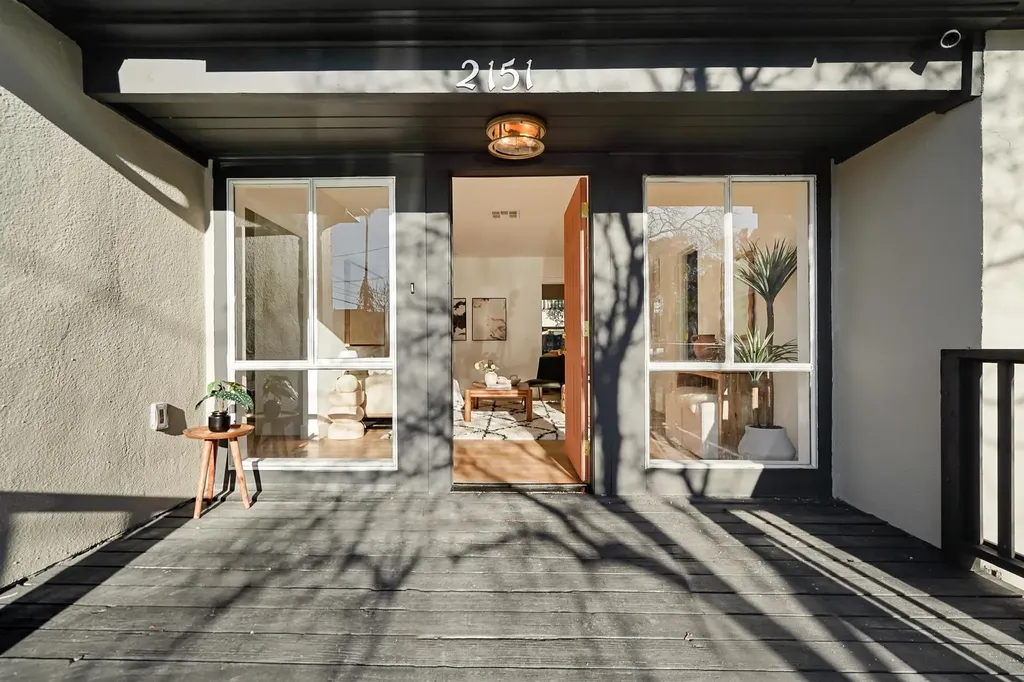 2151 Santa Rita Street Oakland CA 94601