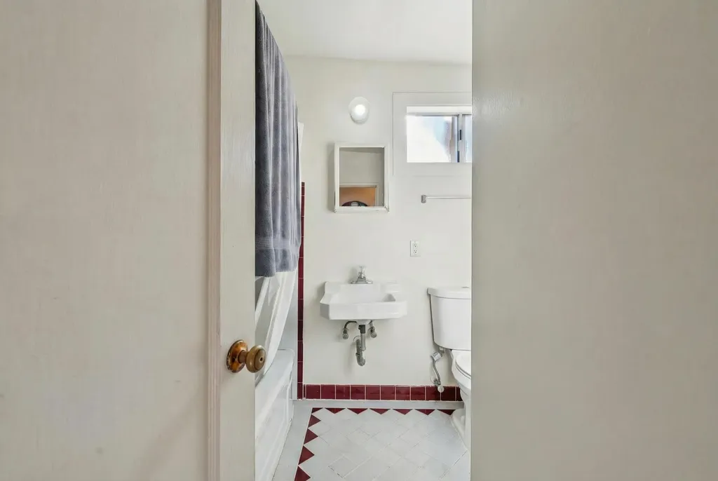 2620 Maricopa Avenue Richmond CA 94804