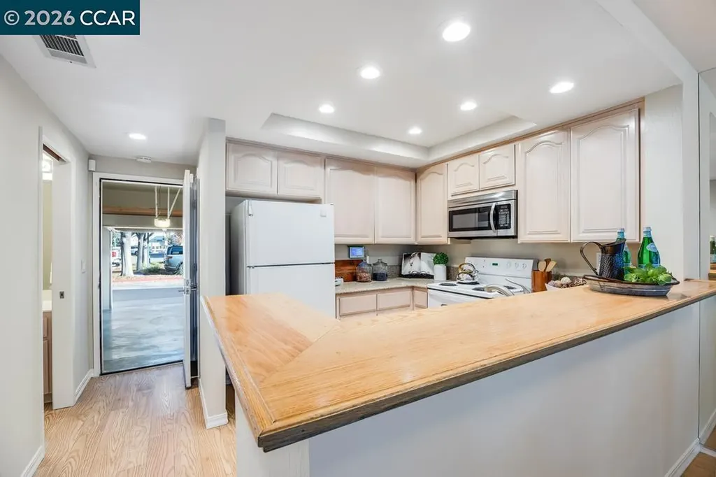231 Sunspring Court Pleasant Hill CA 94523
