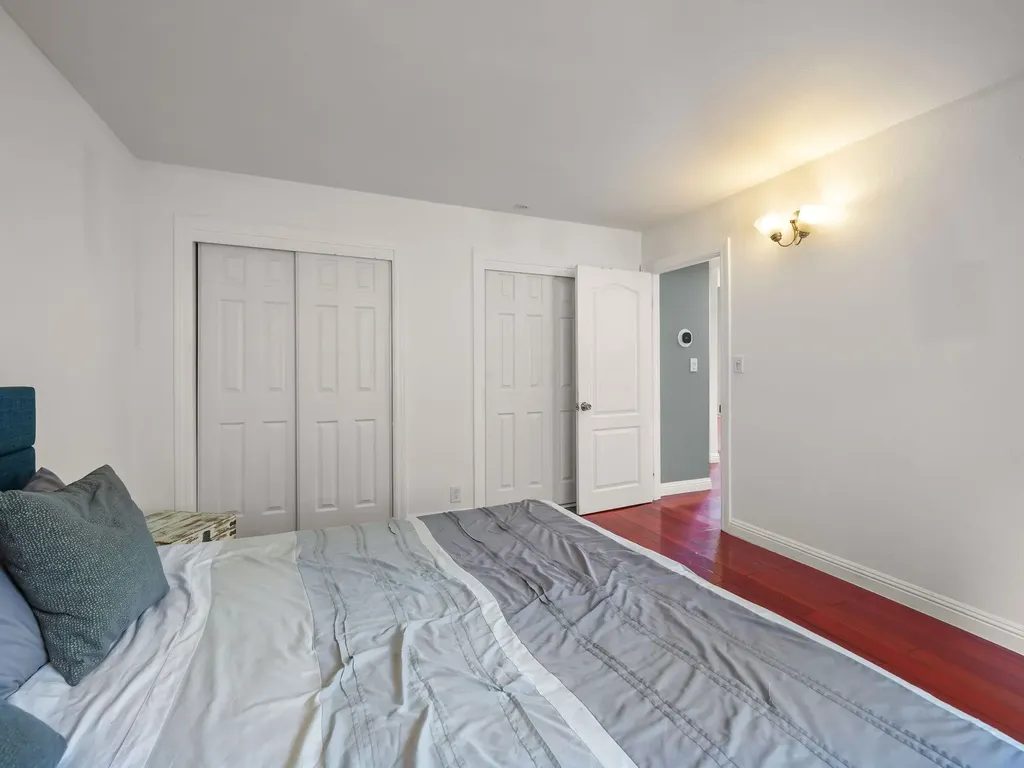 6208 Oakdale Avenue Oakland CA 94605