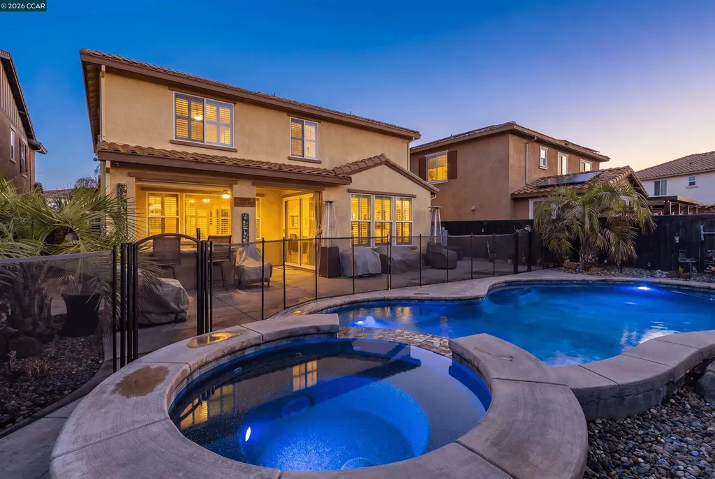 515 Cherry Street Dixon CA 95620