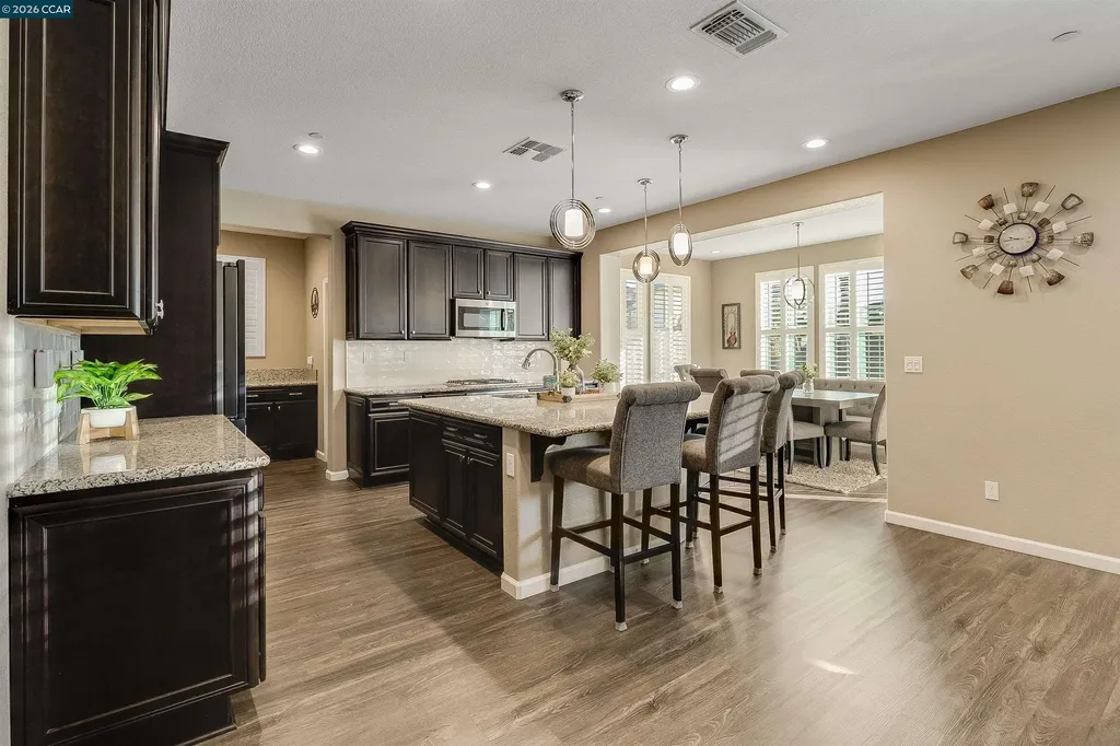 515 Cherry Street Dixon CA 95620