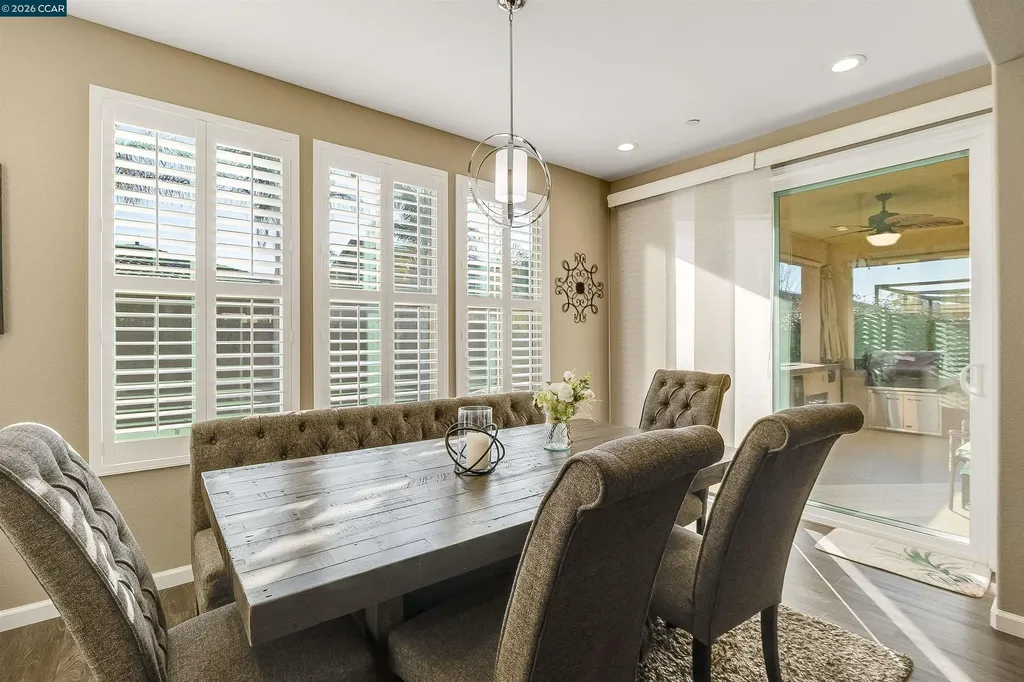 515 Cherry Street Dixon CA 95620