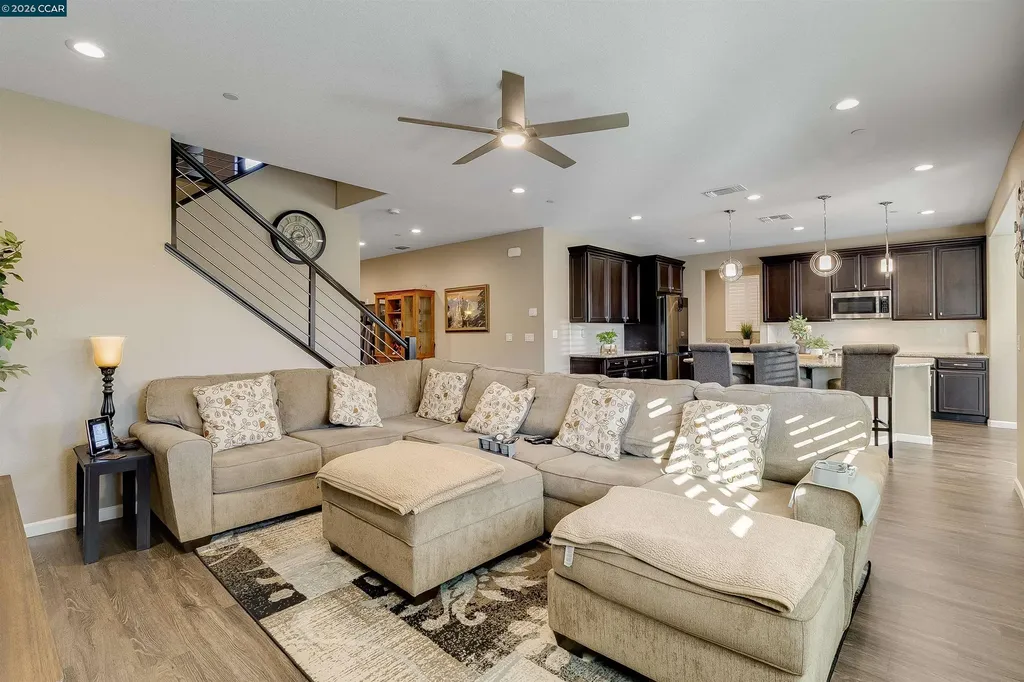 515 Cherry Street Dixon CA 95620