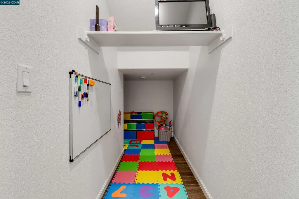 515 Cherry Street Dixon CA 95620