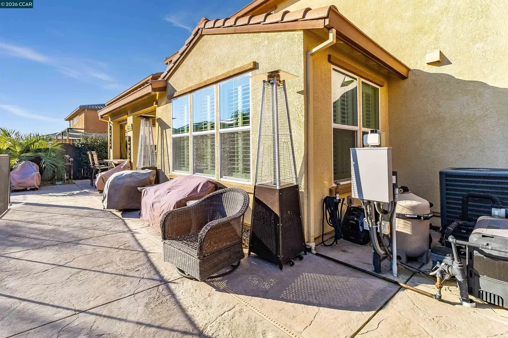 515 Cherry Street Dixon CA 95620