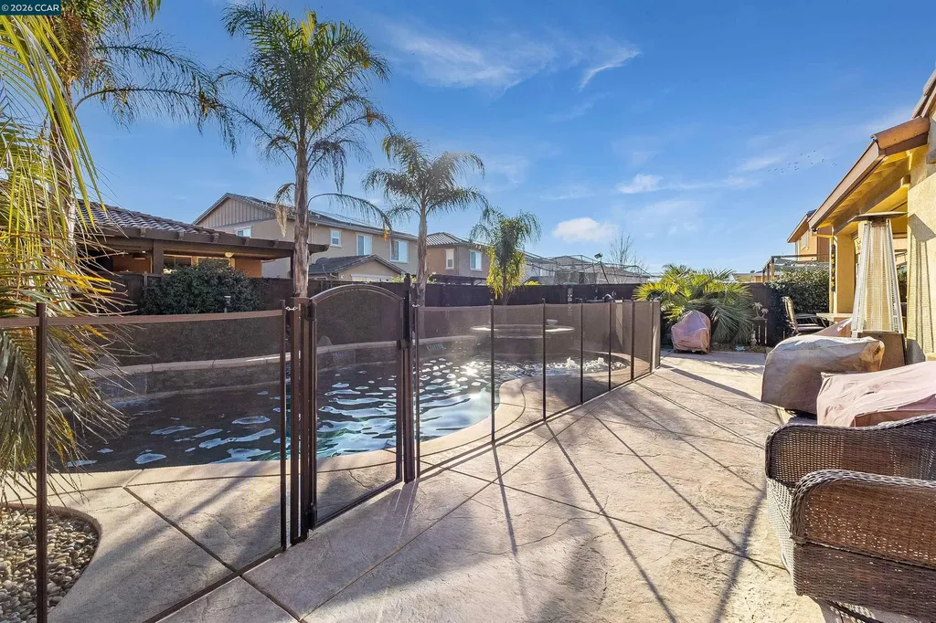 515 Cherry Street Dixon CA 95620