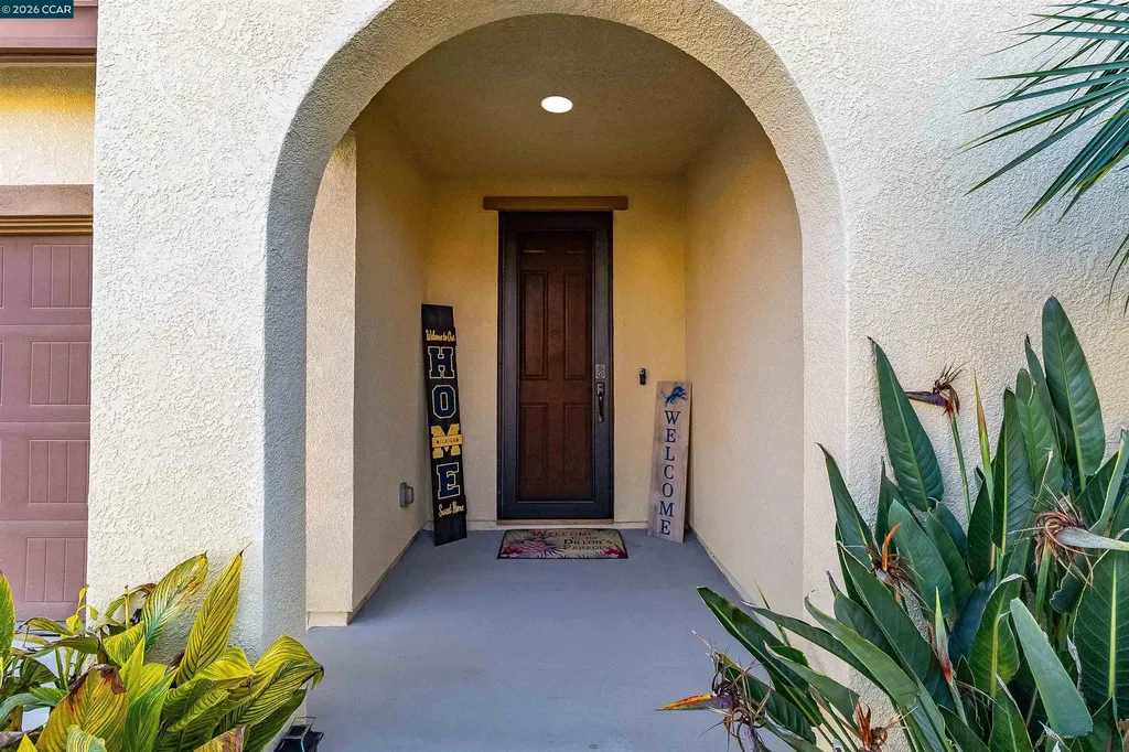 515 Cherry Street Dixon CA 95620