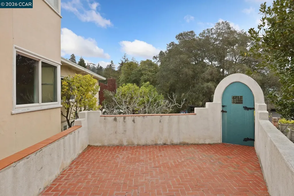 204 El Camino Real Berkeley CA 94705