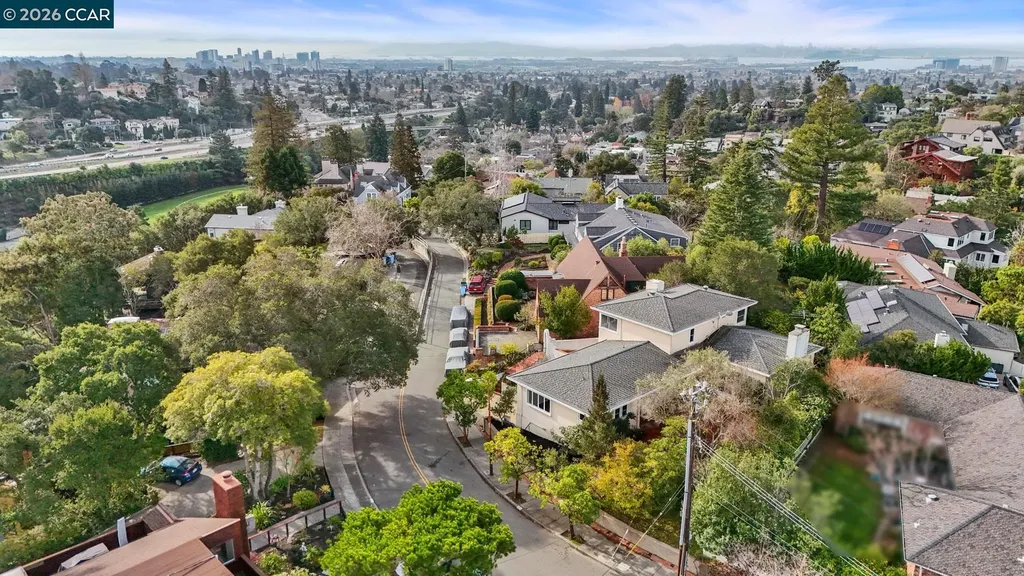 204 El Camino Real Berkeley CA 94705