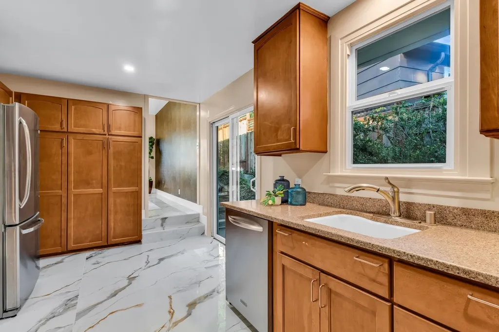 4628 Fieldbrook Road Oakland CA 94619