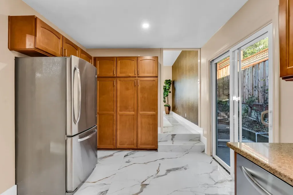 4628 Fieldbrook Road Oakland CA 94619