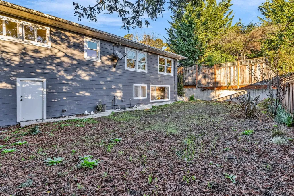 4628 Fieldbrook Road Oakland CA 94619