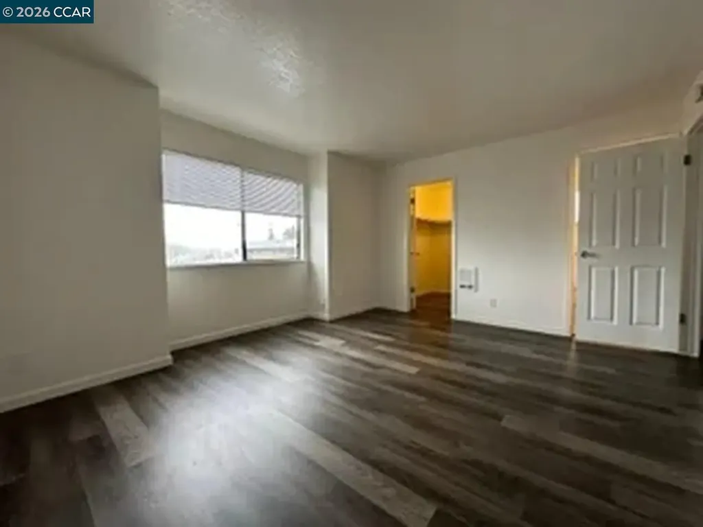 568 Dean Street Hayward CA 94541