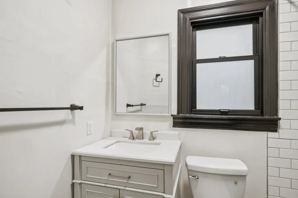 925 19th Street Oakland CA 94606