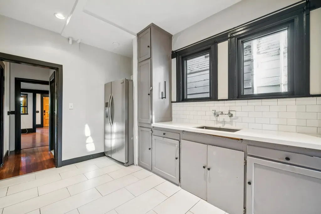 925 19th Street Oakland CA 94606