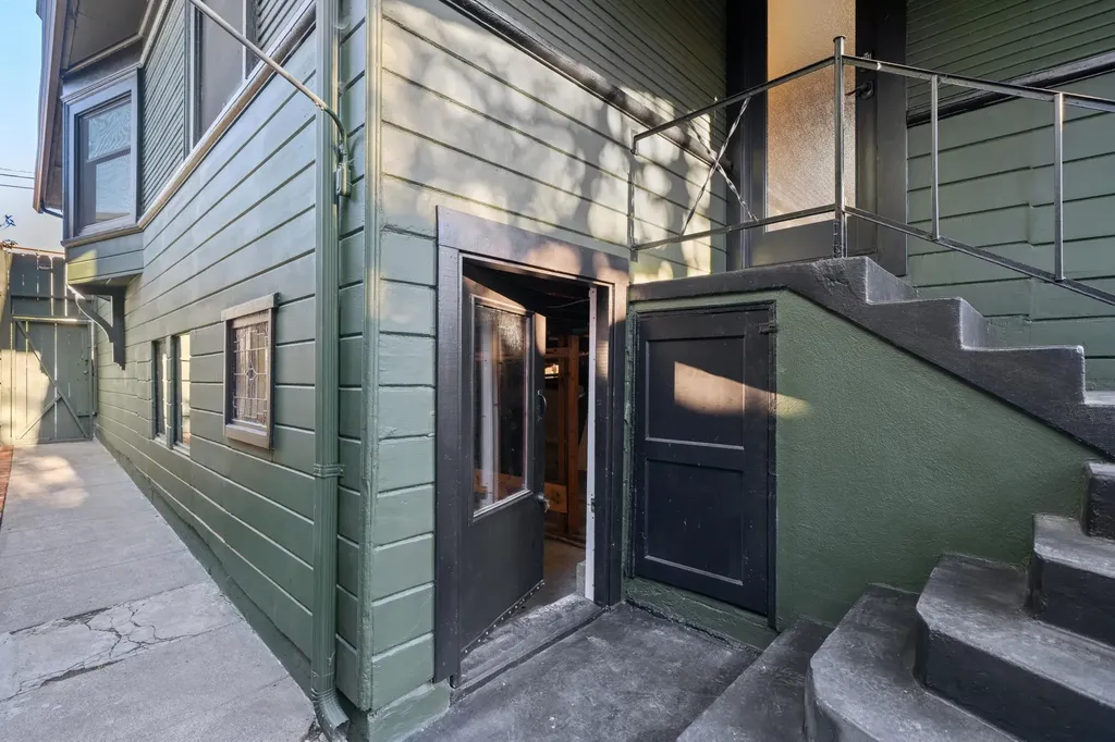 925 19th Street Oakland CA 94606