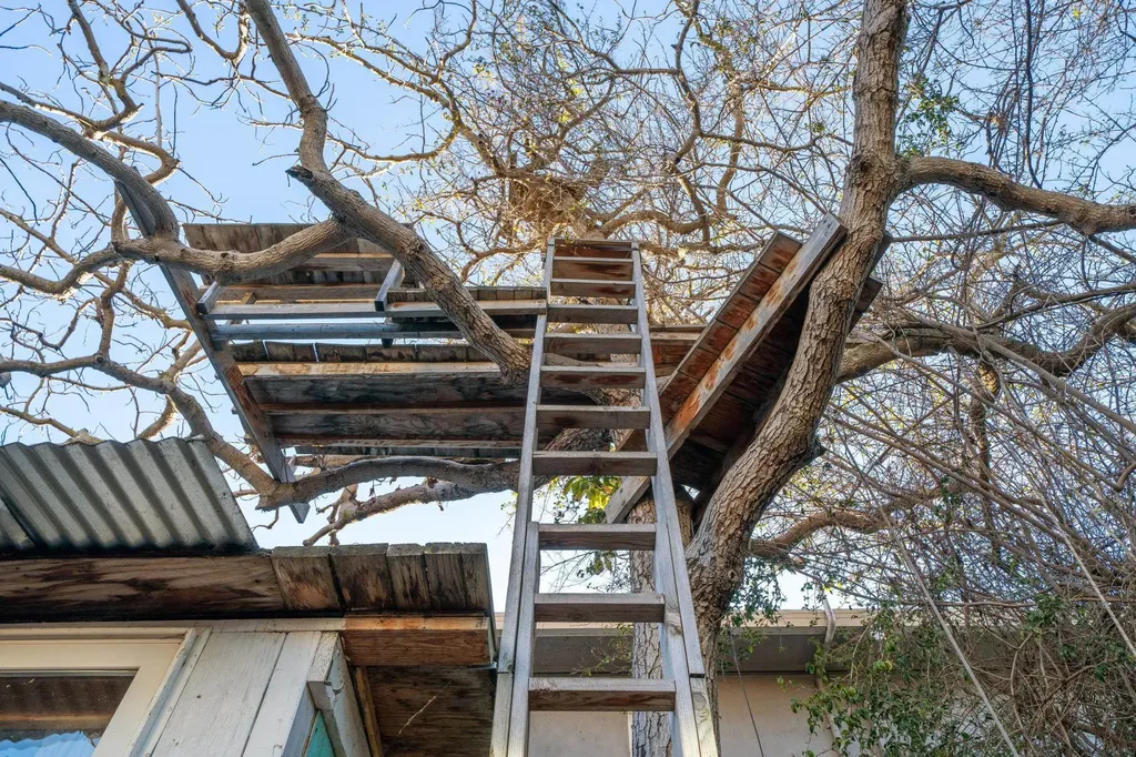 925 19th Street Oakland CA 94606