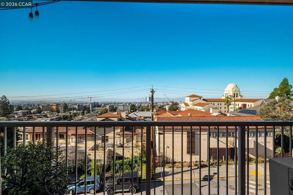 2 Panoramic Way Berkeley CA 94704