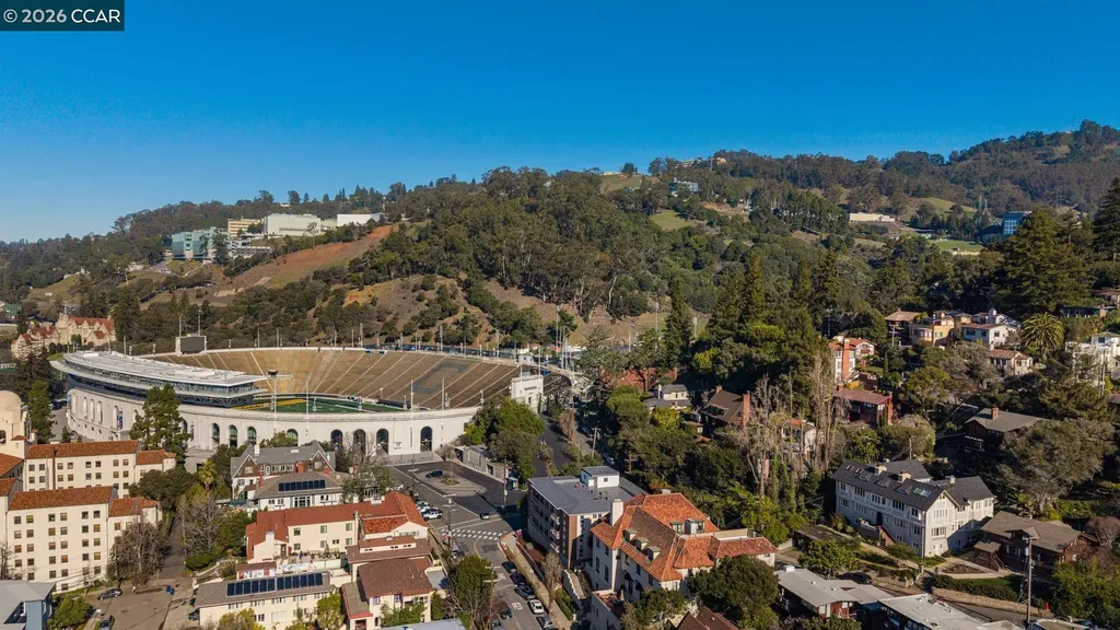 2 Panoramic Way Berkeley CA 94704